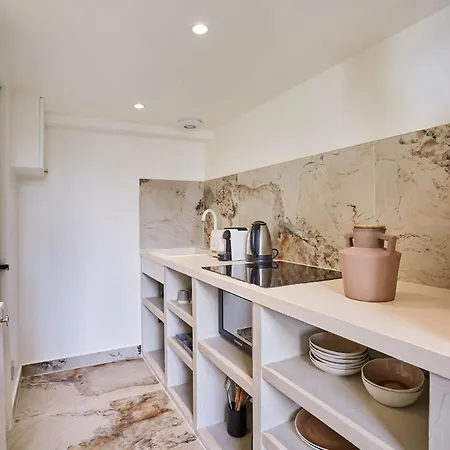 Roquette - Apartment